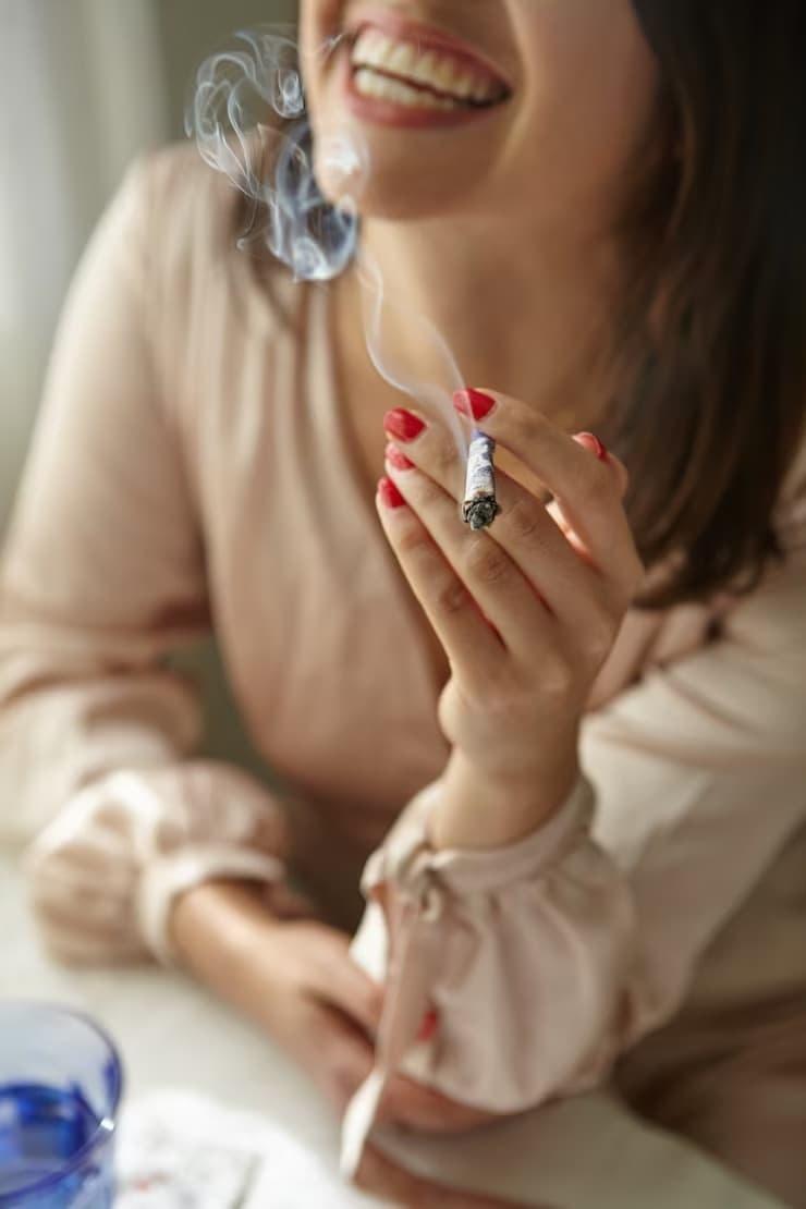 Why casino online uy tín and electronic cigarette manufacturers Matter for Global Consumer Trust and Regulation