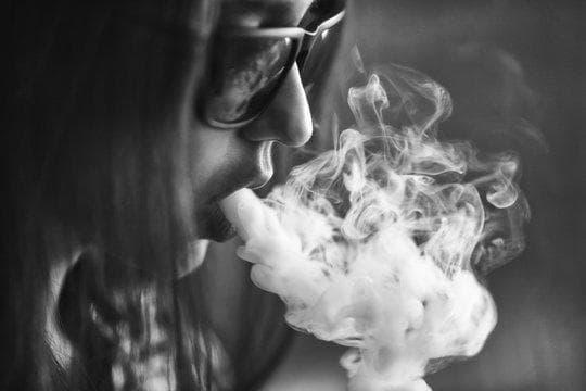 Essential Guide to Poker Trực Tuyến Uy Tín Nhất and Choosing menthol cartridges for electronic cigarette for Safer Tastier Vaping