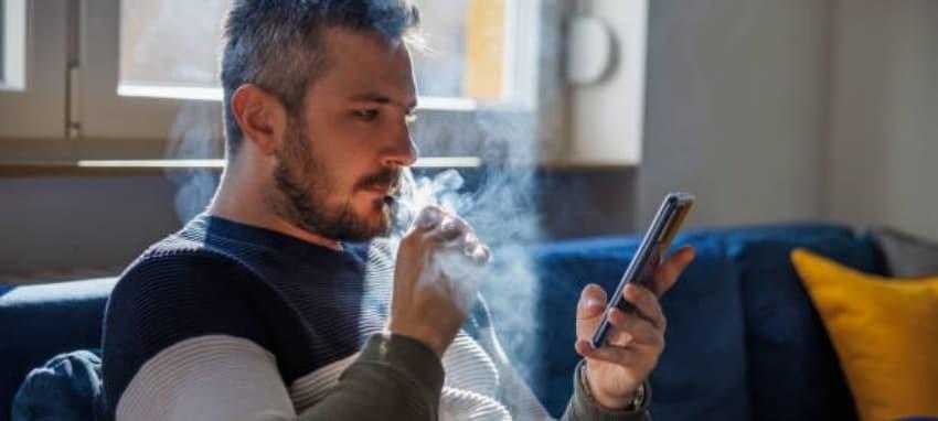 Poker Trực Tuyến Guide and Health Spotlight on how many people die from e-cigarettes each year